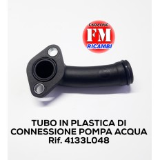 Tubo in plastica di connessione pompa acqua
